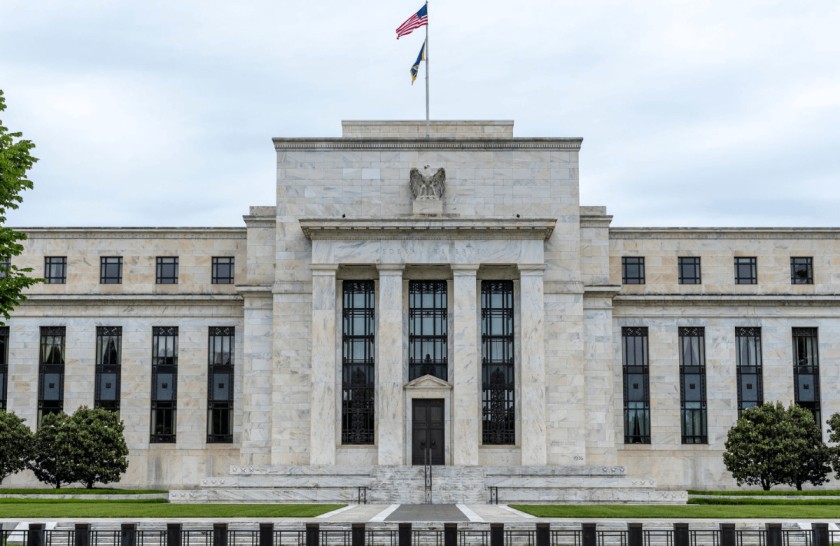 Fed keeps rates unchanged, anticipates two minor hikes by year-end